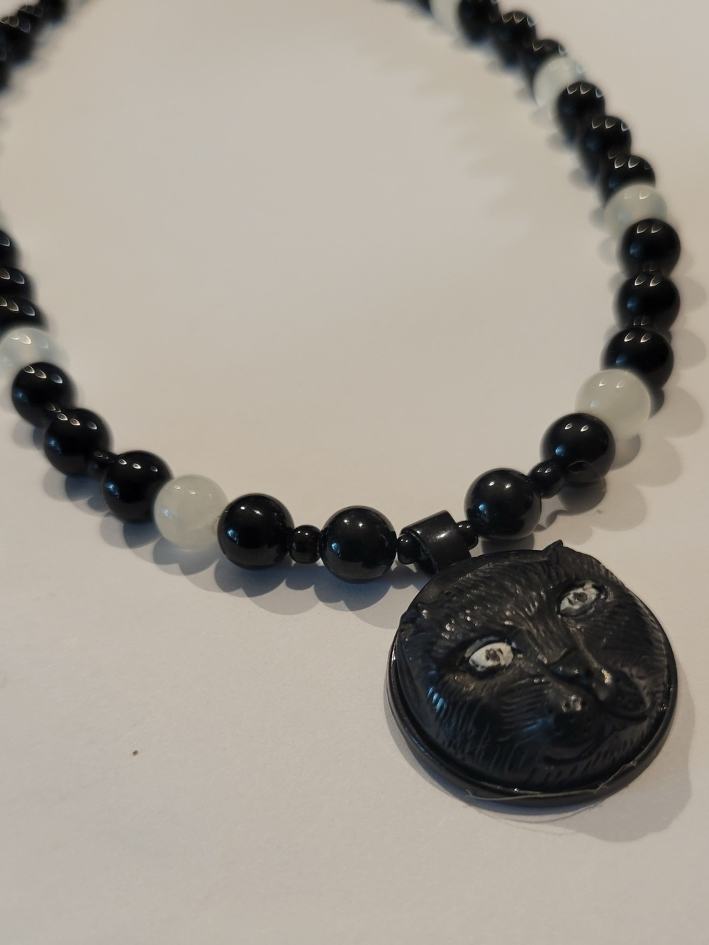 Black and White Beaded Necklace with Cat Pendant - Picture 3 of 3
